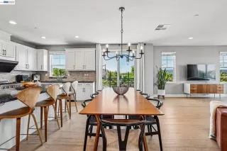 Photo #6: 41137740 Listing