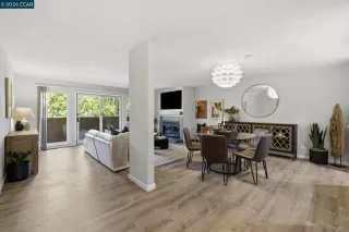 Photo #5: 41137807 Listing