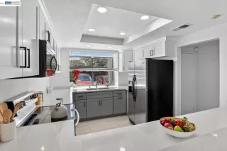 Photo #2: 41137834 Listing