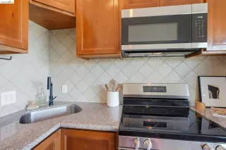 Photo #5: 41137836 Listing