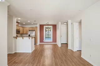 Photo #3: 41137837 Listing