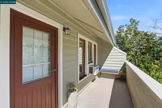 Photo #2: 41137912 Listing