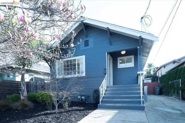 MLS: 41137944 Condo For Sale