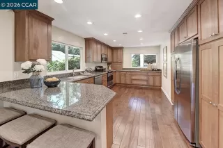 More Details about MLS # 41137972 : 2055 CACTUS CT # 6