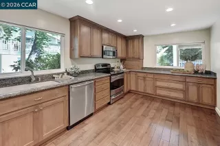 Photo #1: 41137972 Listing