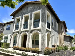 Photo #3: 41137997 Listing