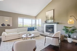 Photo #6: 41138002 Listing 