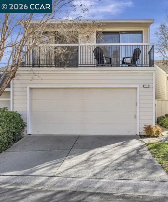 MLS: 41138013 Condo For Sale