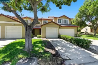 Photo #2: 41138032 Listing 