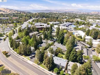 Photo #2: 41138096 Listing