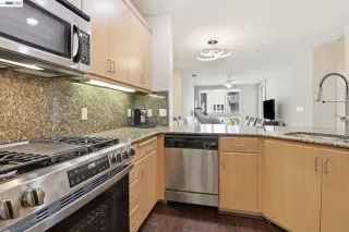 Photo #3: 41138105 Listing