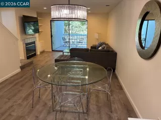 Photo #4: 41138113 Listing