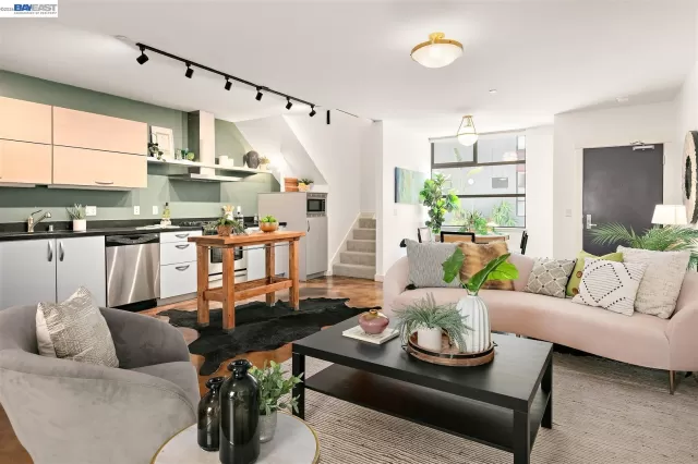 MLS: 41138167 Condo For Sale