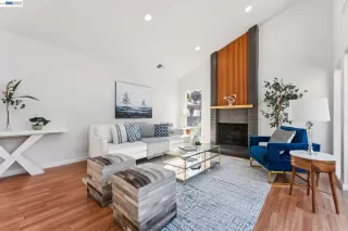 Photo #2: 41138298 Listing
