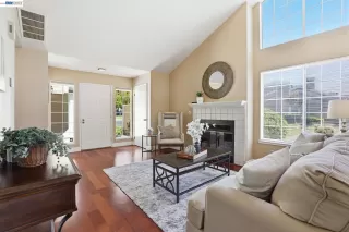 Photo #3: 41138299 Listing