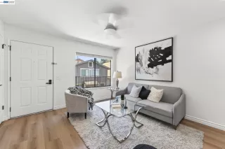 Photo #5: 41138309 Listing