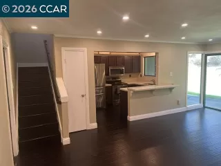 Photo #4: 41138323 Listing