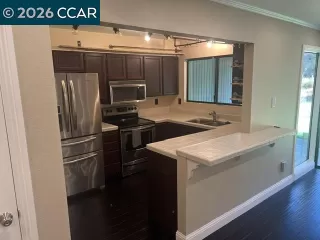 Photo #5: 41138323 Listing