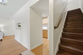 Photo #2: 41138370 Listing