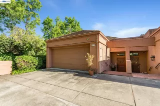 Photo #2: 41138405 Listing 
