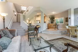 Photo #5: 41138405 Listing 