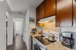 Photo #6: 41138459 Listing 