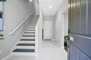 Photo #2: 41138482 Listing
