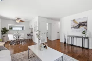 Photo #3: 41138587 Listing 