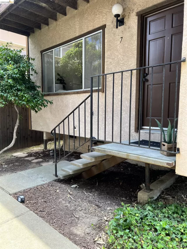 MLS: 41138611 Condo For Sale