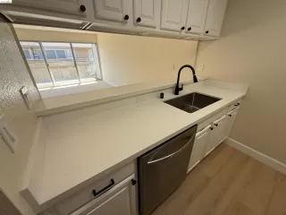 Photo #5: 41138686 Listing