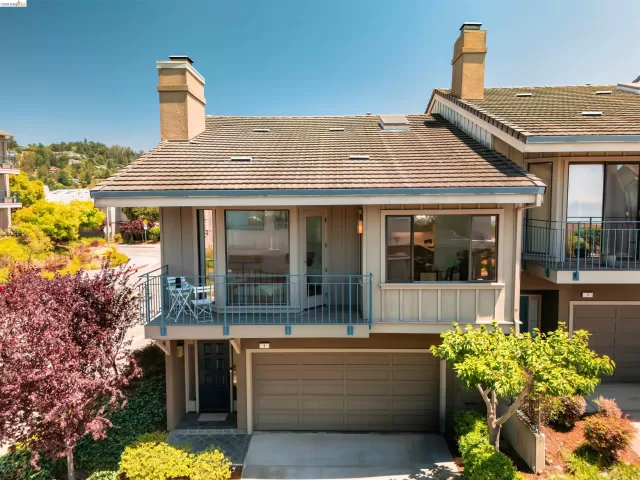 MLS: 41138751 Condo For Sale