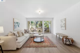 More Details about MLS # 41138762 : 955 SHOREPOINT CT # 100