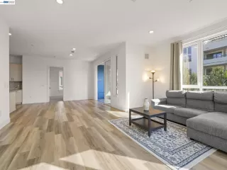 Photo #2: 41138839 Listing