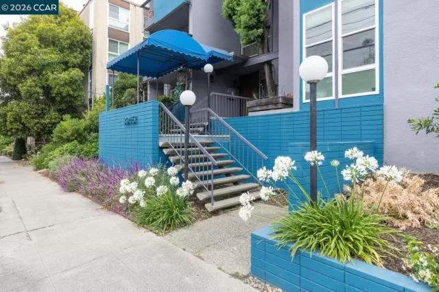 MLS: 41138844 Condo For Sale