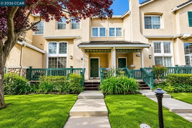 MLS: 41138899 Condo For Sale