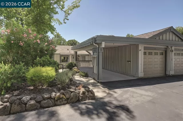 MLS: 41138951 Condo For Sale