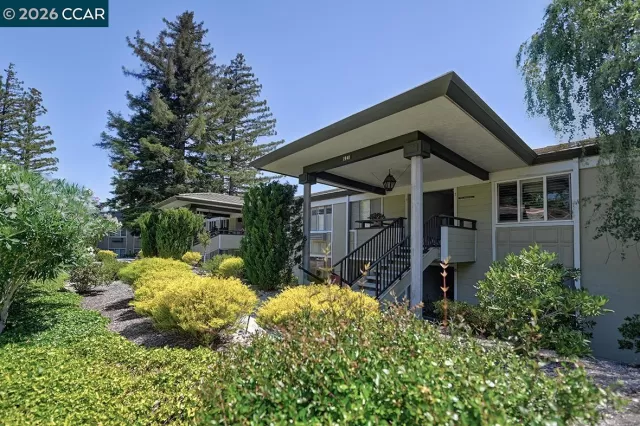 MLS: 41138990 Condo For Sale