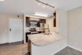 Photo #2: 41139069 Listing