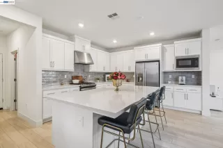 Photo #1: 41139143 Listing