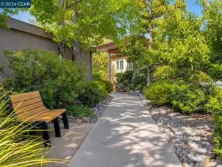 Photo #1: 41139263 Listing 