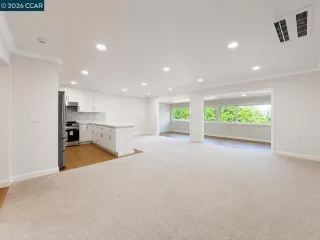 Photo #5: 41139263 Listing 
