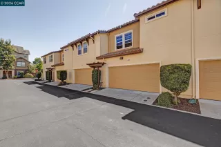 Photo #2: 41139374 Listing