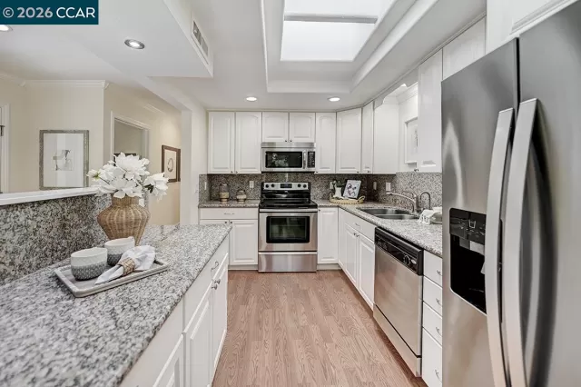 MLS: 41139380 Condo For Sale