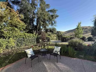 Photo #2: 41139398 Listing