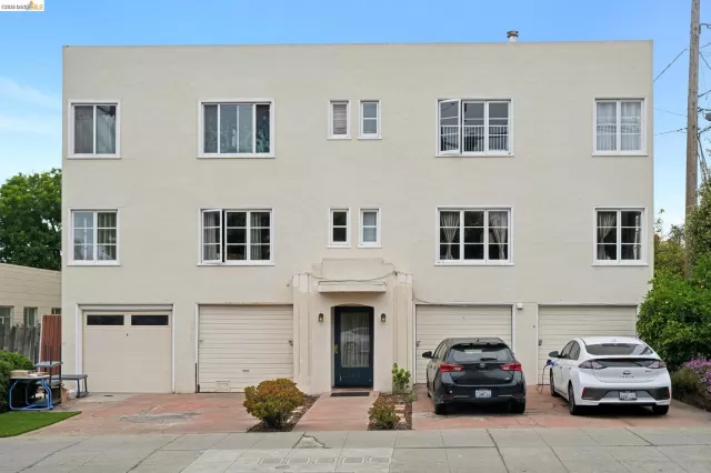MLS: 41139406 Condo For Sale