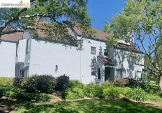 Photo #2: 41139452 Listing 