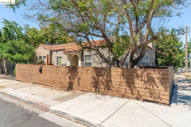 MLS: 41139530 Condo For Sale