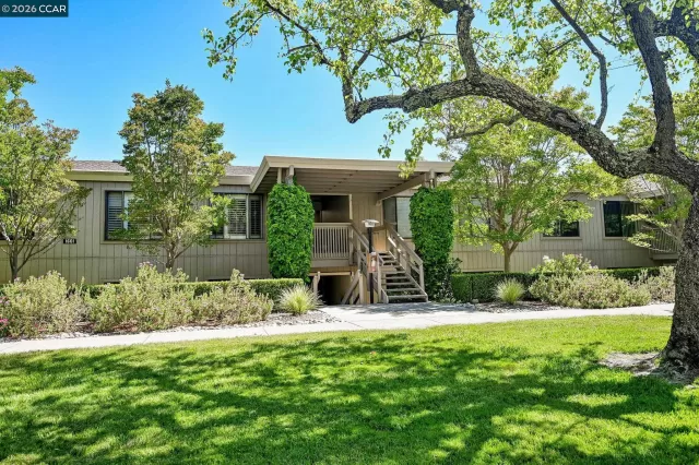 MLS: 41139569 Condo For Sale