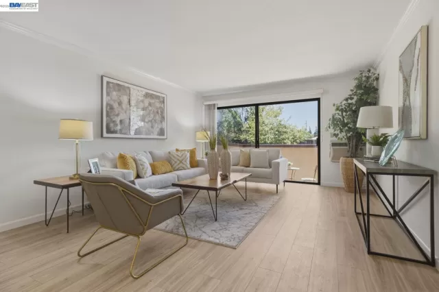 MLS: 41139582 Condo For Sale