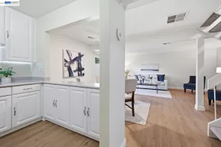 Photo #2: 41139585 Listing 